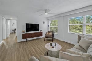 4651 1ST STREET, ST PETERSBURG, FL 33703 - MLS#MFRTB8453069