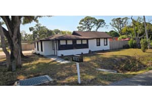 3900 50TH AVENUE, ST PETERSBURG, FL 33714 - MLS#MFRTB8453079