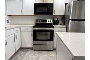 2420 WINDING CREEK BOULEVARD, CLEARWATER, FL 33761 - MLS#MFRTB8453132