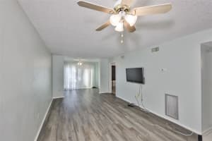 801 83RD AVENUE, ST PETERSBURG, FL 33704 - MLS#MFRTB8453134