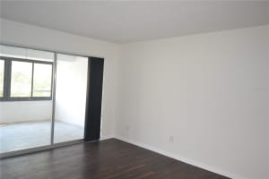 2585 COUNTRYSIDE BOULEVARD, CLEARWATER, FL 33761 - MLS#MFRTB8453138