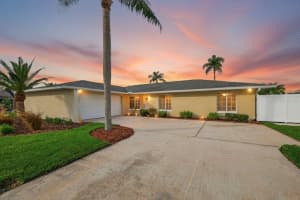 1963 TANGLEWOOD DRIVE, ST PETERSBURG, FL 33702 - MLS#MFRTB8453154