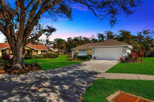 37157 Foxrun Pl, ZEPHYRHILLS