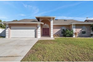 714 Charlotte Ave, TARPON SPRINGS