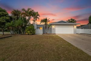 5802 Tampa Shores Blvd, TAMPA 5802 Tampa Shores Blvd, TAMPA