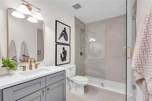 3002 W PLATT #9, TAMPA, FL 33609 - MLS#MFRTB8453274