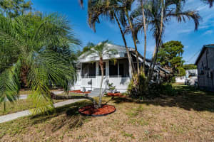 1425 34TH AVENUE, ST PETERSBURG, FL 33704 - MLS#MFRTB8453290