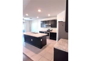 321 BLUE POINT DRIVE, RUSKIN, FL 33570 - MLS#MFRTB8453297