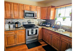 1206 WINDY RIDGE DRIVE, BRANDON, FL 33510 - MLS#MFRTB8453306