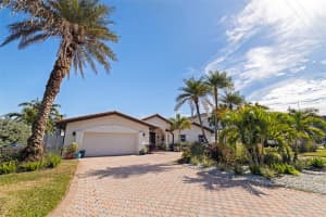 7827 9TH AVENUE, ST PETERSBURG, FL 33707 - MLS#MFRTB8453353