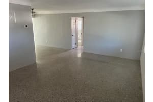 428 90TH AVENUE, ST PETE BEACH, FL 33706 - MLS#MFRTB8453366