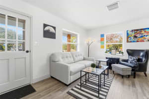 1215 NICHOLSON STREET, CLEARWATER, FL 33755 - MLS#MFRTB8453401