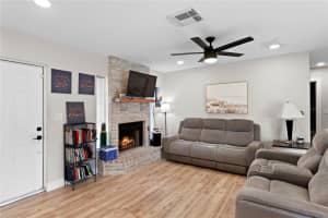 6660 17TH STREET, ST PETERSBURG, FL 33702 - MLS#MFRTB8453410