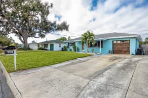 8920 109TH LANE, SEMINOLE, FL 33772 - MLS#MFRTB8453449