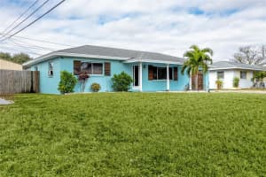 8920 109TH LANE, SEMINOLE, FL 33772 - MLS#MFRTB8453449