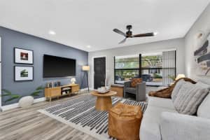 6501 LIVINGSTON AVENUE, ST PETERSBURG, FL 33702 - MLS#MFRTB8453505