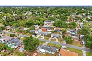 6725 17TH LANE, ST PETERSBURG, FL 33702 - MLS#MFRTB8453615