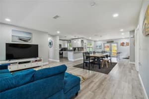 2221 Calexico Way S St Petersburg, FL 33712 - Off Market