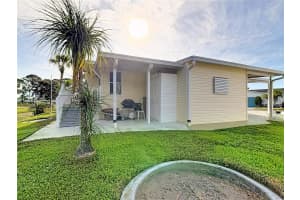 303 PINE LOOP, FROSTPROOF, FL 33843 Sold 02/05/26