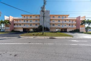 175 116TH AVENUE, TREASURE ISLAND, FL 33706 - MLS#MFRTB8453650