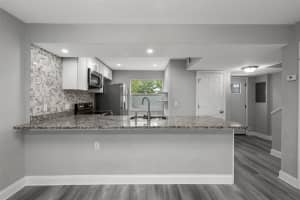 210 MALCOLM COURT, TAMPA, FL 33609 - MLS#MFRTB8453656