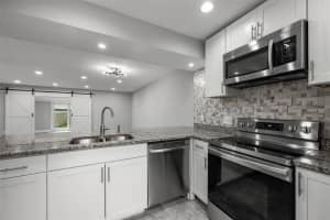 210 MALCOLM COURT, TAMPA, FL 33609 - MLS#MFRTB8453656