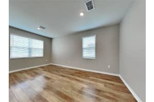 MLS# MFRTB8453695, Lakeland, Florida 33811