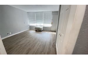 515 BON AIR STREET, LAKELAND, FL 33805 - MLS#MFRTB8453730