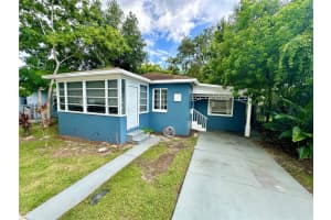 762 PARIS AVENUE, ST PETERSBURG, FL 33701 - MLS#MFRTB8453771