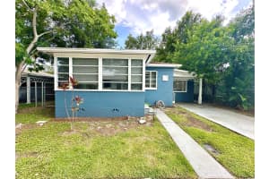 762 PARIS AVENUE, ST PETERSBURG, FL 33701 - MLS#MFRTB8453771