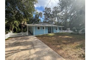 3715 VALLEY TREE DRIVE, TAMPA, FL 33610 - MLS#MFRTB8453789