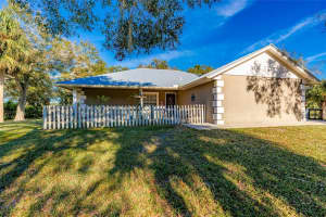 6413 PETERSON ROAD, FORT PIERCE, FL 34947 - MLS#MFRTB8453834