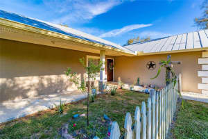 6413 PETERSON ROAD, FORT PIERCE, FL 34947 - MLS#MFRTB8453834