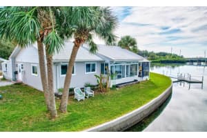 9017 Petal Ct, HUDSON