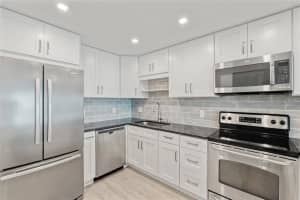 51 ISLAND WAY, CLEARWATER BEACH, FL 33767 - MLS#MFRTB8453918