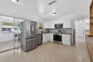 7095 40TH AVENUE, ST PETERSBURG, FL 33709 Sold 03/27/26