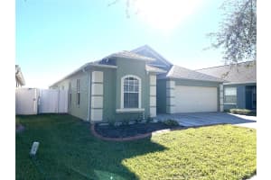 8408 CANTERBURY LAKE BOULEVARD, TAMPA, FL 33619 - MLS#MFRTB8454025