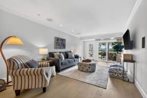 922 SHORE DRIVE, ST PETERSBURG, FL 33701 - MLS#MFRTB8454038