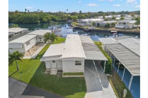 340 MOUNT OAK AVENUE, ST PETERSBURG, FL 33702 - MLS#MFRTB8454044