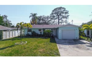 140 89th Ave Ne, ST PETERSBURG 140 89th Ave Ne, ST PETERSBURG