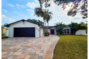 6408 BROOK HOLLOW COURT, TAMPA, FL 33634 - MLS#MFRTB8454222