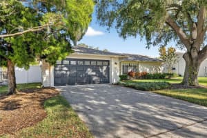 1322 CORNER OAKS DRIVE, BRANDON, FL 33510 - MLS#MFRTB8454227