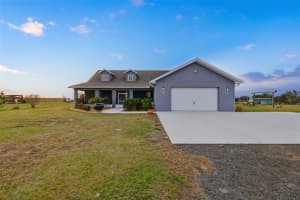 17165 LAKE IOLA ROAD, DADE CITY, FL 33523 - MLS#MFRTB8454252