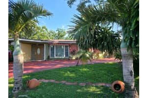 2301 W Robson St, TAMPA 2301 W Robson St, TAMPA