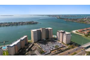 5200 BRITTANY DRIVE, ST PETERSBURG, FL 33715 - MLS#MFRTB8454323