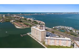 5200 BRITTANY DRIVE, ST PETERSBURG, FL 33715 - MLS#MFRTB8454323