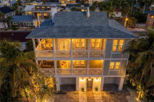 114 88TH AVENUE, TREASURE ISLAND, FL 33706 - MLS#MFRTB8454365