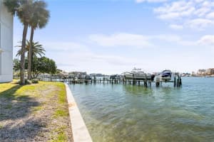 644 ISLAND WAY, CLEARWATER BEACH, FL 33767 - MLS#MFRTB8454412