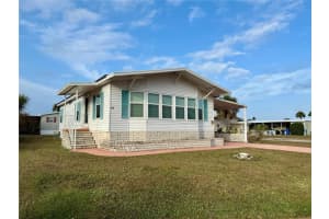 112 SAINT PIERRES WAY, APOLLO BEACH, FL 33572 - MLS#MFRTB8454427
