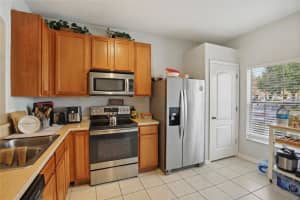 30352 ELDERWOOD DRIVE, WESLEY CHAPEL, FL 33543 - MLS#MFRTB8454443